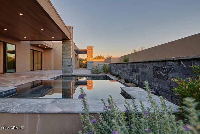 Building Photo - 10249 E Joy Ranch Rd