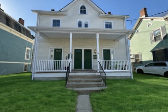 Building Photo - 56-58 Washington St