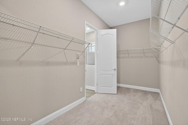 Building Photo - 215RENT Carina Trl