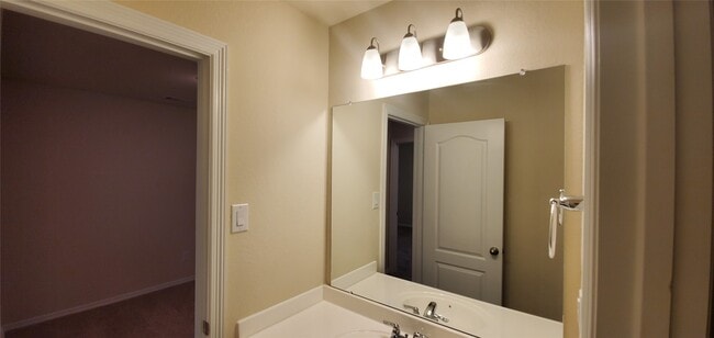 Building Photo - 2530 Remembrance Cir