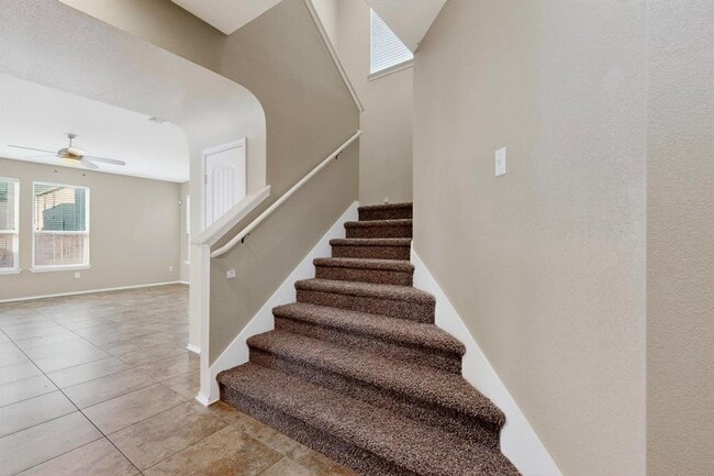 Building Photo - 11224 Dunlop Terrace