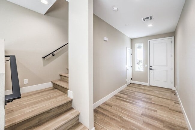 Building Photo - RARE HORSE PROPERTY FOR RENT – NEAR BLM LAND | HENDERSON, NV