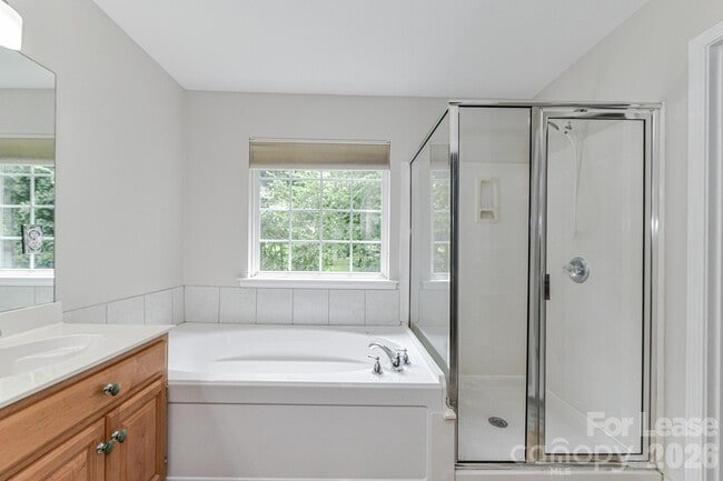 Building Photo - 10415 Blackstock Rd