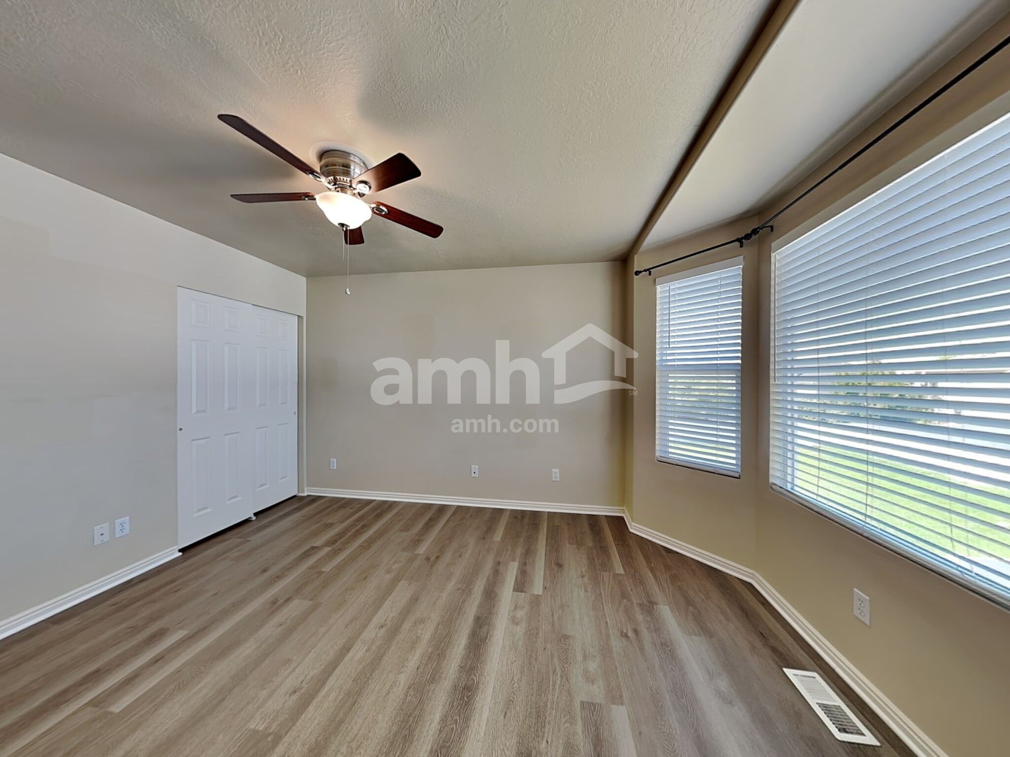 Building Photo - 2872 W 2075 S