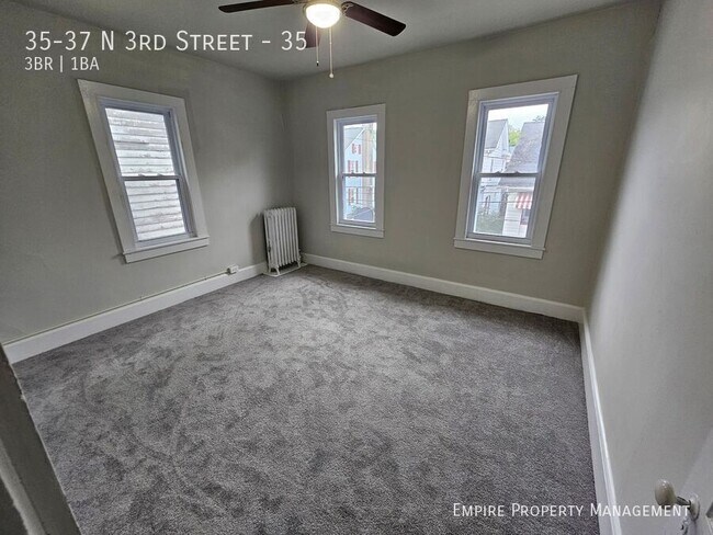 Building Photo - 35-37 N 3rd Street-35