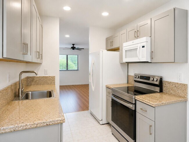 Building Photo - 1363 NW 94th Way