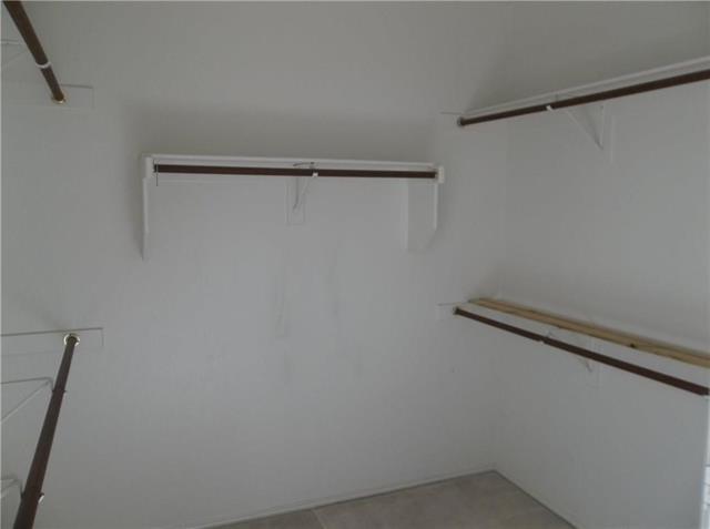 Building Photo - 2820 Deer Ridge Dr