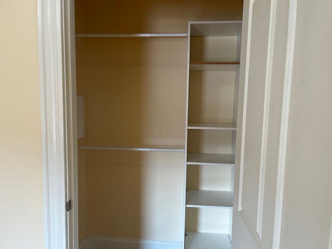 Building Photo - 4188LC Manchester Ave