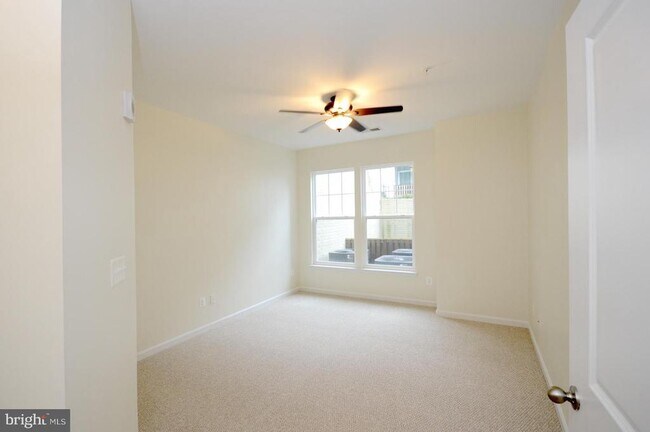 Building Photo - 3527 Piney Woods Pl