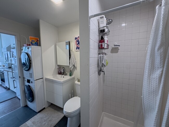 Building Photo - 1832-34 Callowhill St