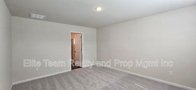 Building Photo - 1615 Cannonball Ln