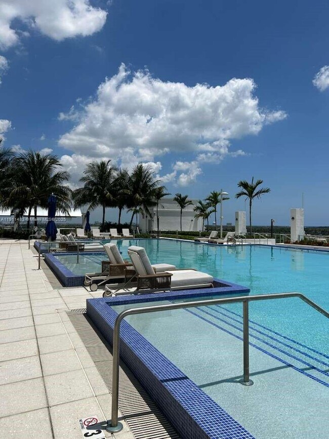 Building Photo - 1776 Polk St