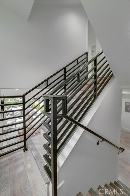 Building Photo - 608 Heliotrope Ave