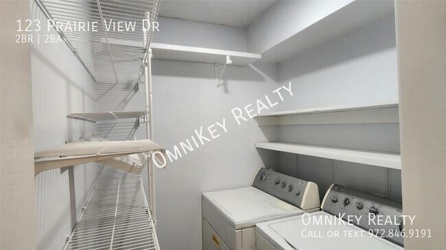 Building Photo - 123 Prairie View Dr