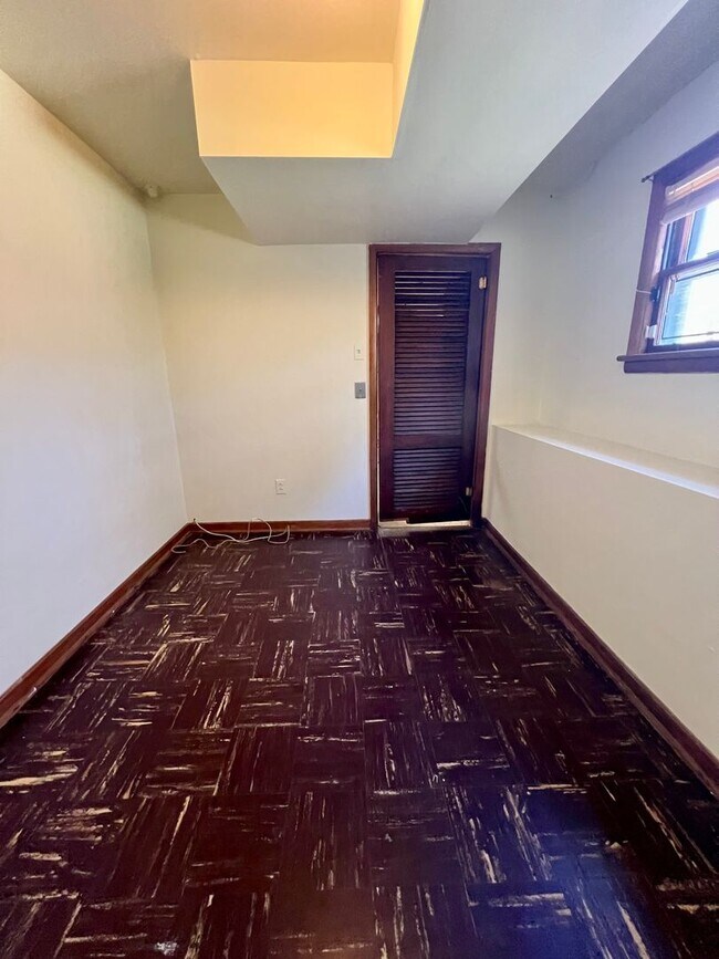 Building Photo - Stunning 4-Bedroom Single Family Home in Wyncote! Available NOW!