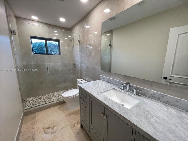 Building Photo - Northwest 79th Place, Miami Lakes, FL 3301...
