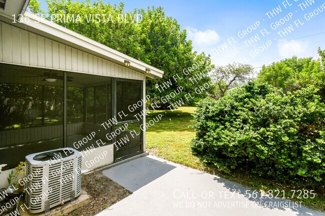 Building Photo - 136 SE Prima Vista Blvd
