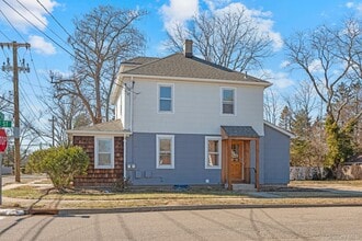 Building Photo - 500 5th Ave