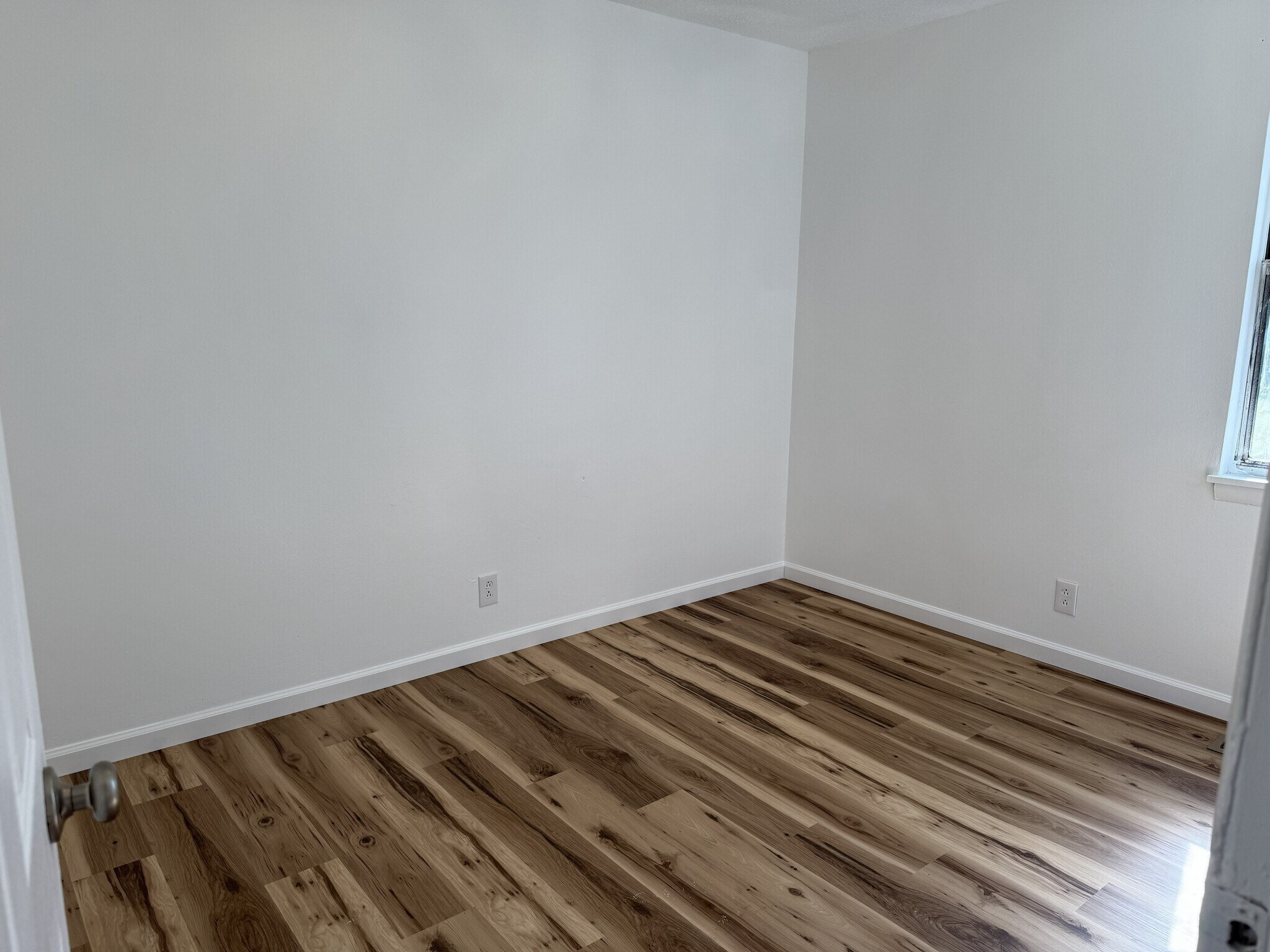 Building Photo - 836 Miller Estates Rd