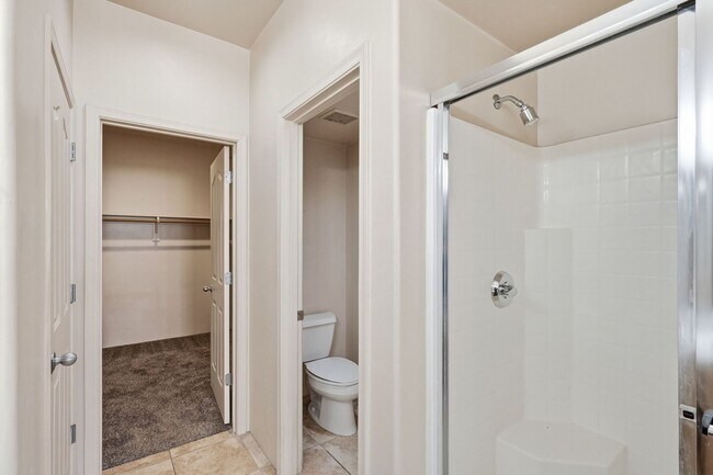Building Photo - 630 Harvill Dr