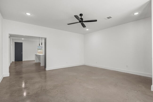 Building Photo - 3010 Alpha Wolf Ct