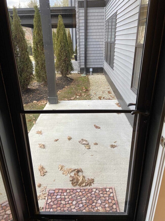 Building Photo - 2075 Lafayette Rd