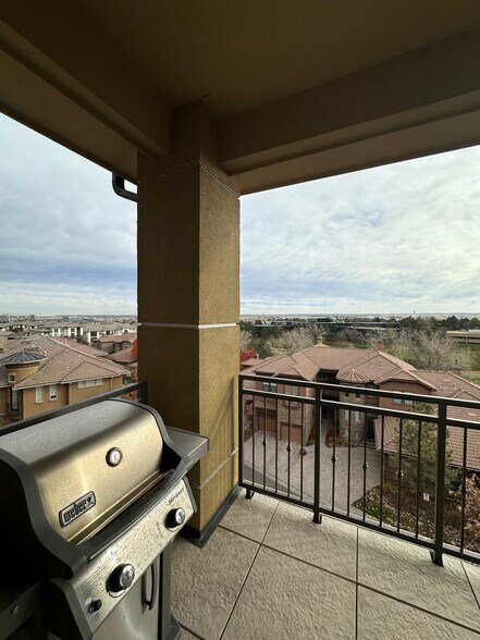 Building Photo - 7820 Inverness Blvd