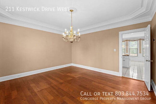 Building Photo - 211 Kestwick Dr W