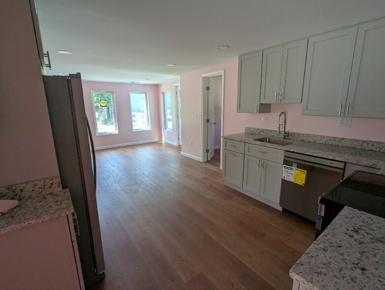 Building Photo - 4565 Chapel Springs Pl