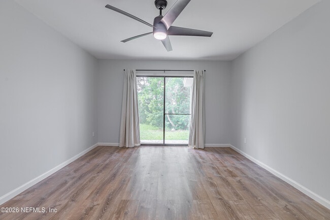 Building Photo - 8118 Baymeadows Cir E