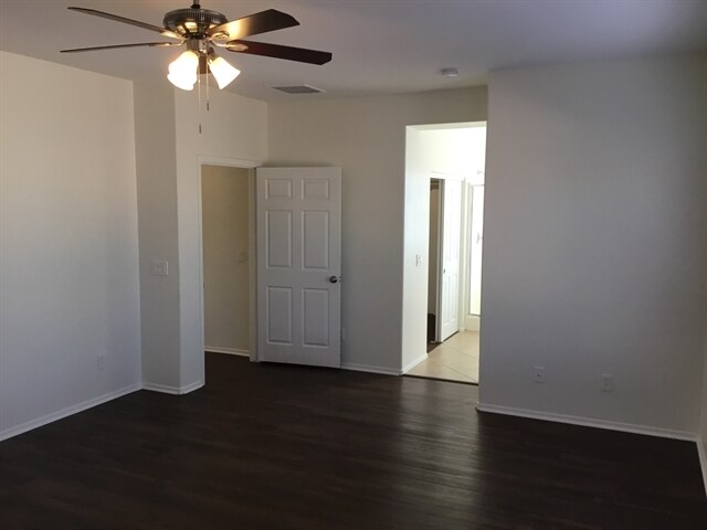 Building Photo - 5308 S 53rd Ln