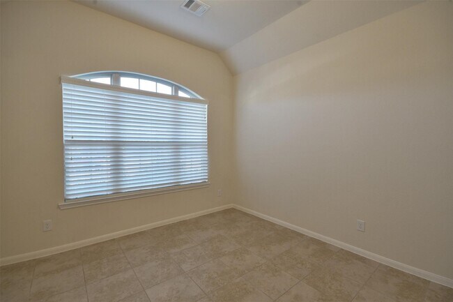 Building Photo - 3643 Cottage Pines Ln
