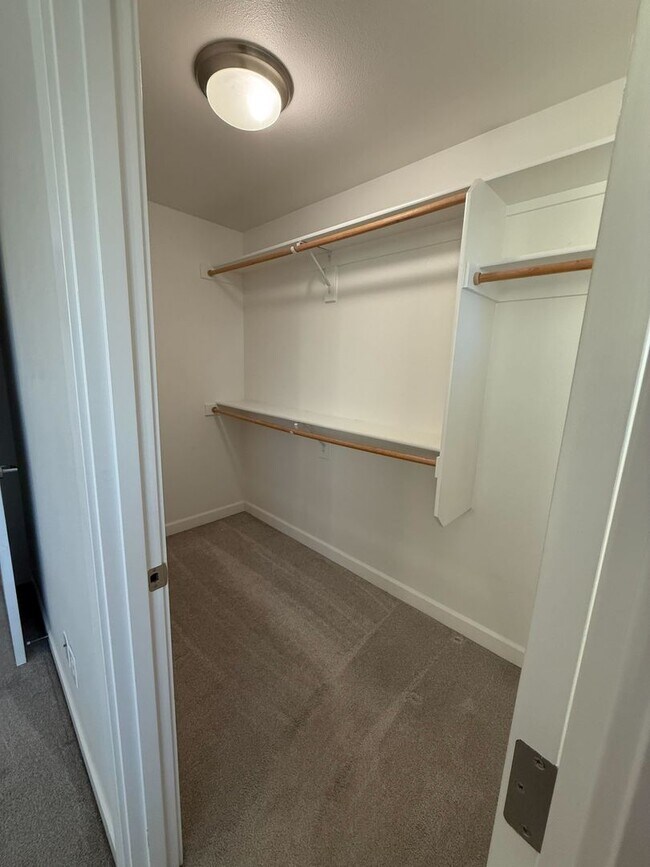 Building Photo - COMING SOON! Beautiful 3Bd/2.5Ba Salmon Creek Home!