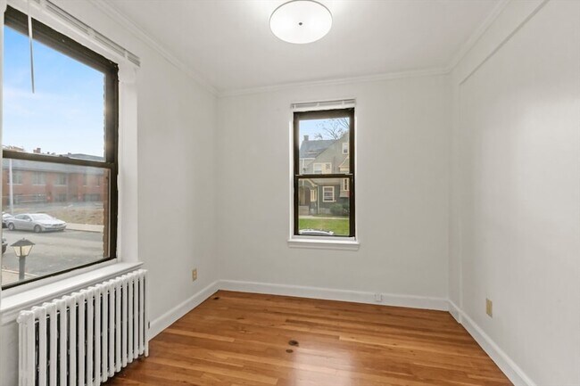 Building Photo - 38-40 Cedar Street Unit 141