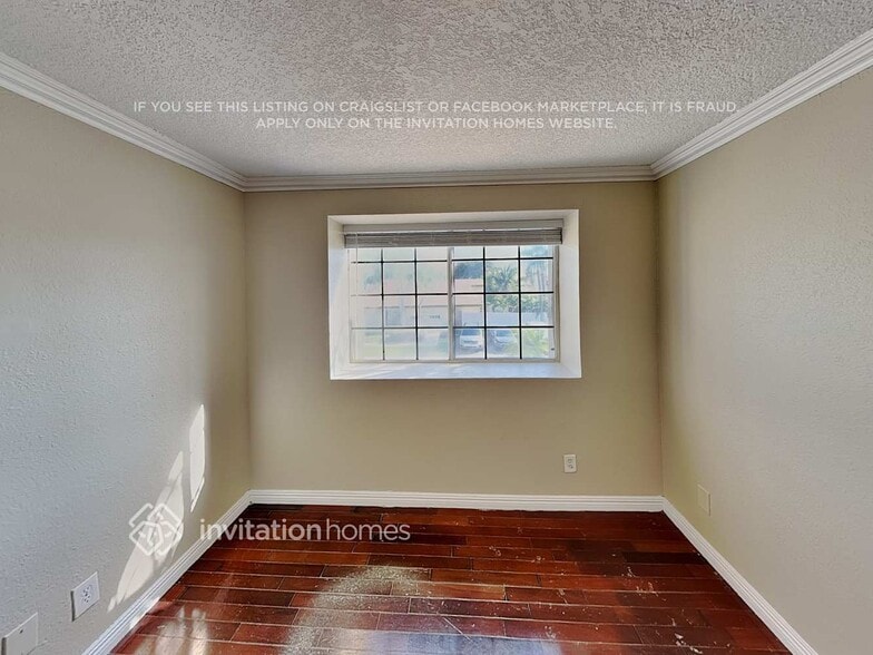 Building Photo - 18057 SW 12th Ct