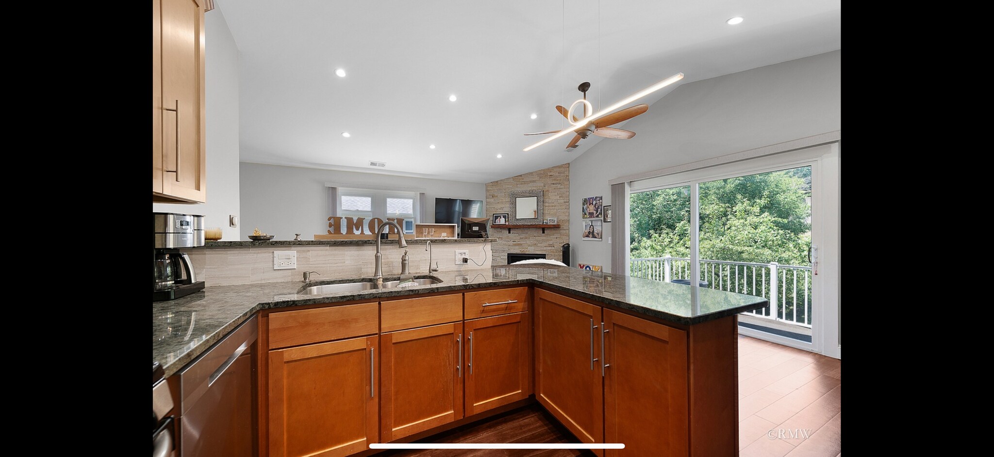 Building Photo - 1869 Pebble Beach Cir