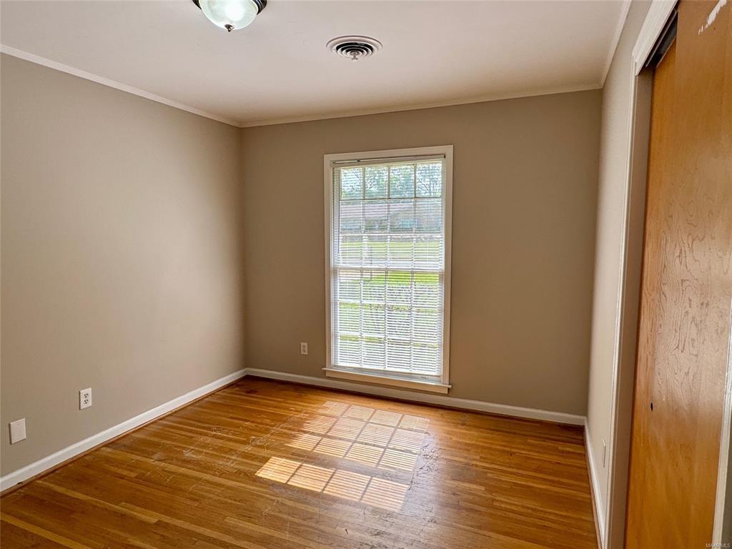 Building Photo - 3253 Windwood Dr