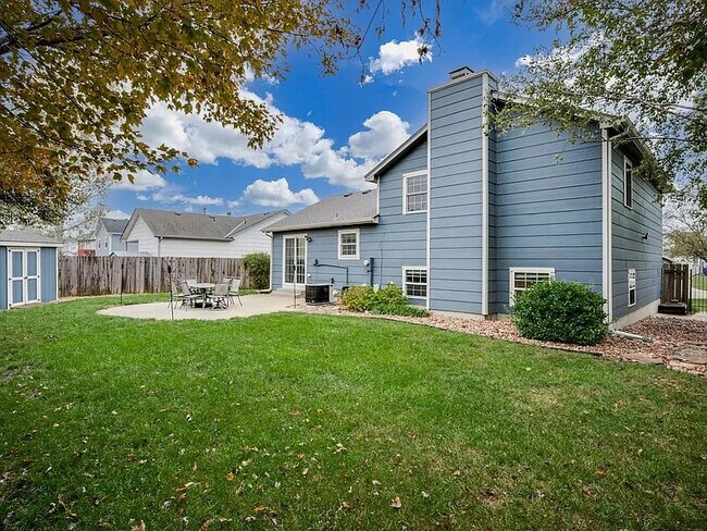 Building Photo - 2748 S West Pkwy