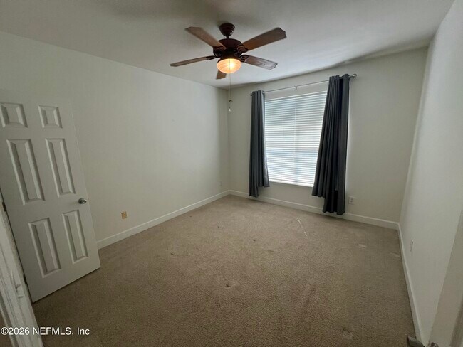 Building Photo - 170 Veracruz Dr