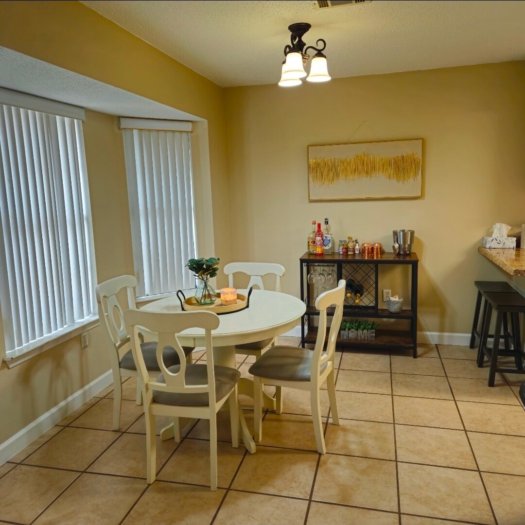 Building Photo - 2253 Kerra Ln