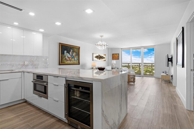 Building Photo - 5701 Collins Ave