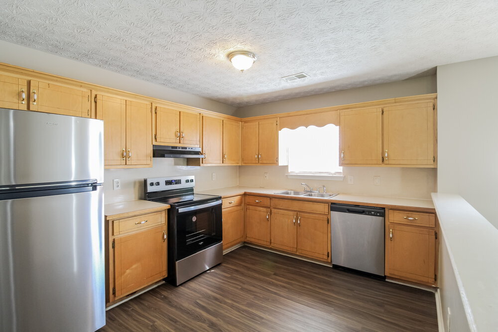 Building Photo - 40 Hunters Ridge Ct