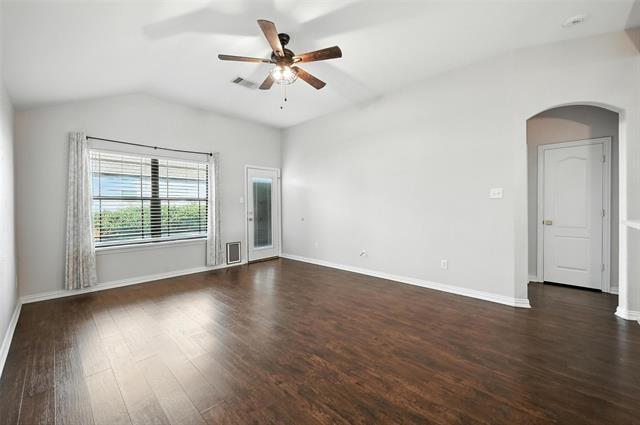 Building Photo - 7245 Silver City Dr