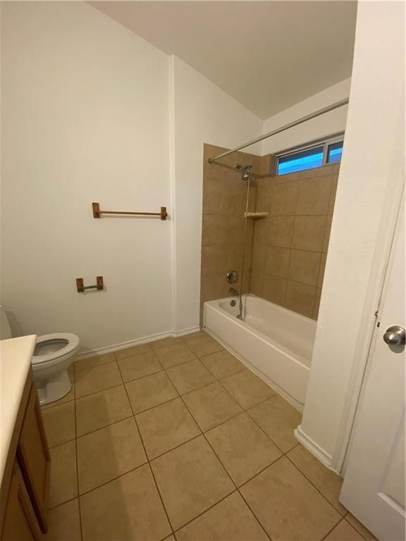 Building Photo - 3400 Barksdale Dr