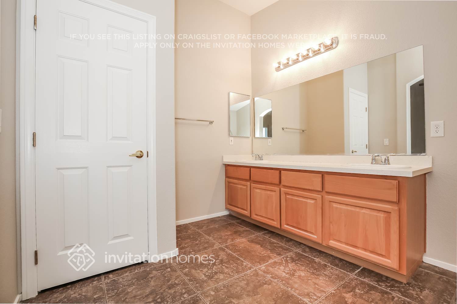 Building Photo - 1424 Laughing Larkspur Ave