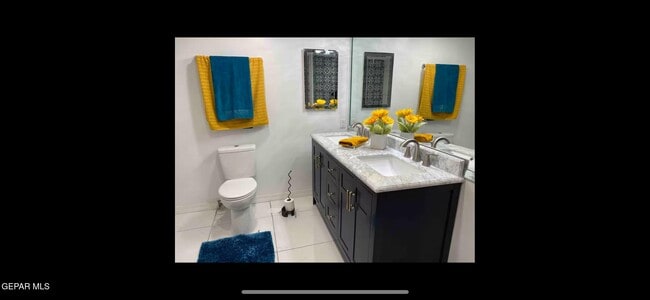 Building Photo - 350 Thunderbird Dr