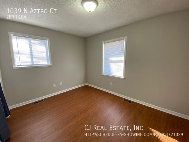 Building Photo - 1039 N Aztec Ct