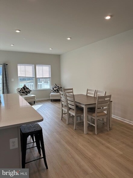 Building Photo - 4908 Dunhaven Dr