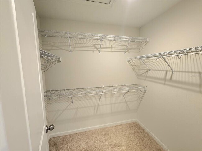 Building Photo - 5543 Pleasantview Ct