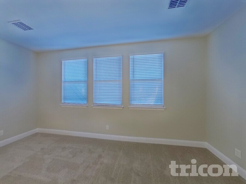 Building Photo - 5301 Runnymede Ct